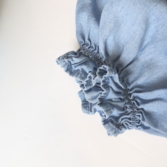 Story On Women's Blue Ruched Puff Sleeve Cropped Blouse - Picture 4 of 8